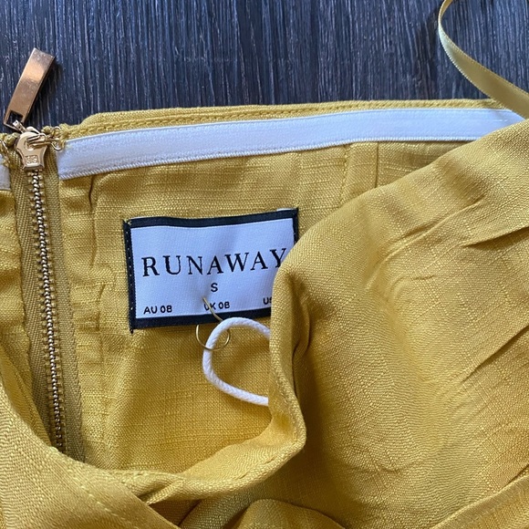 Runaway The Label Latel Skirt and Top In Marigold - Picture 4 of 7